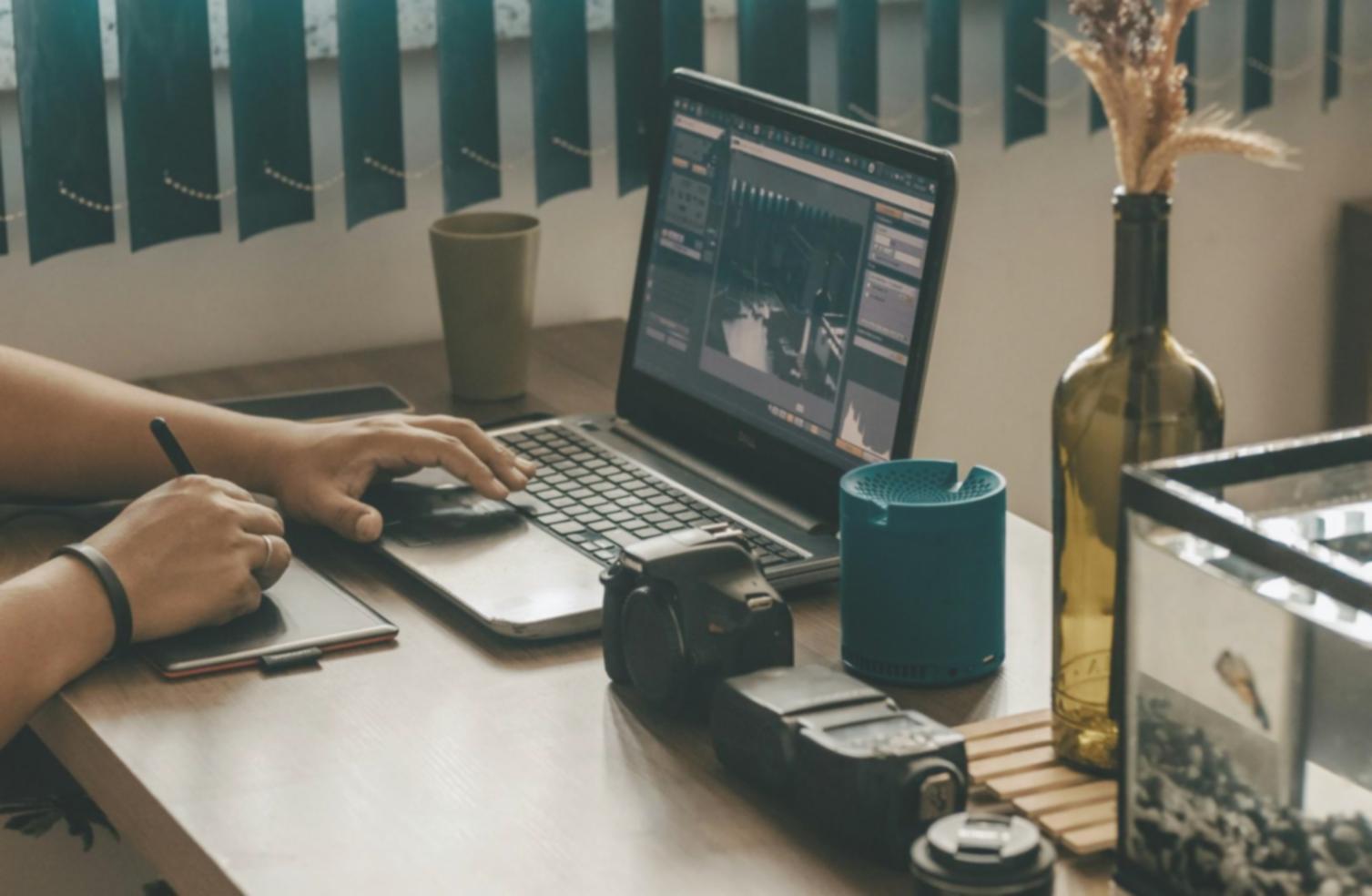 Vista exterior de nuestra oficina en Praza de Lugo, A Coruña